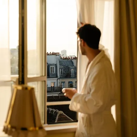Hotel 9confidentiel 4*