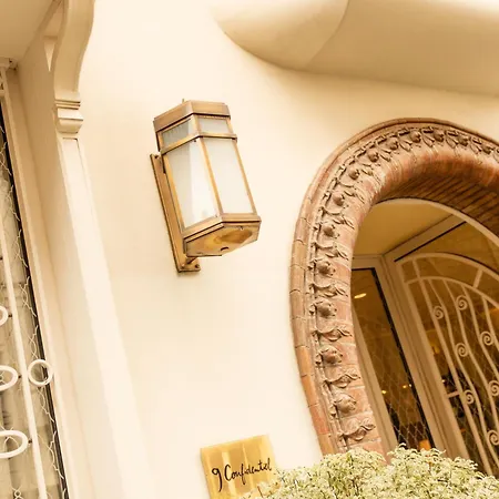 9confidentiel Hotel