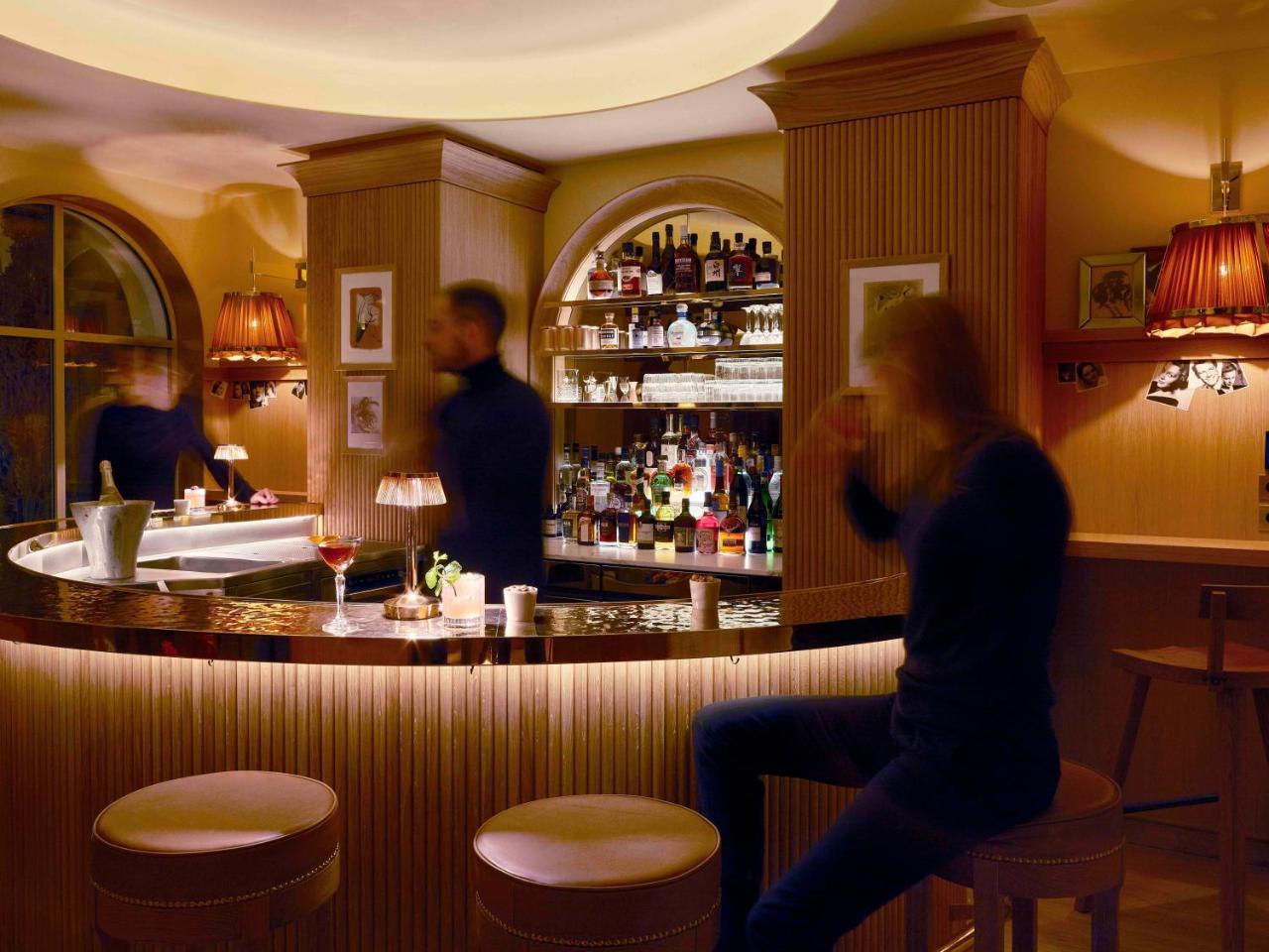 9confidentiel 4* Parigi