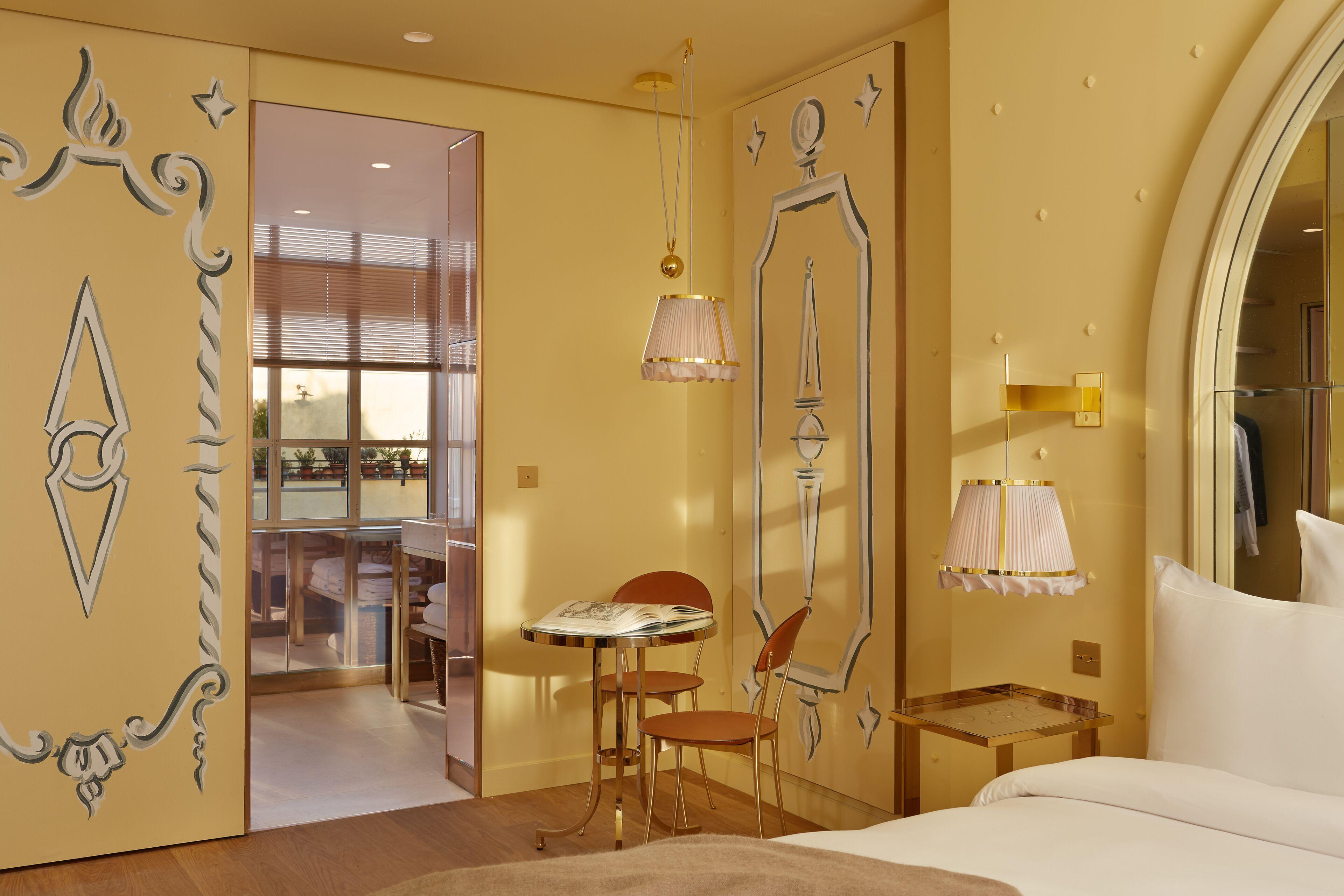 Hotel 9confidentiel 4*