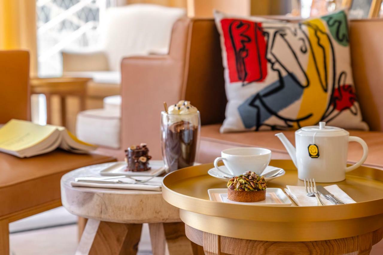 Hotel 9confidentiel 4*